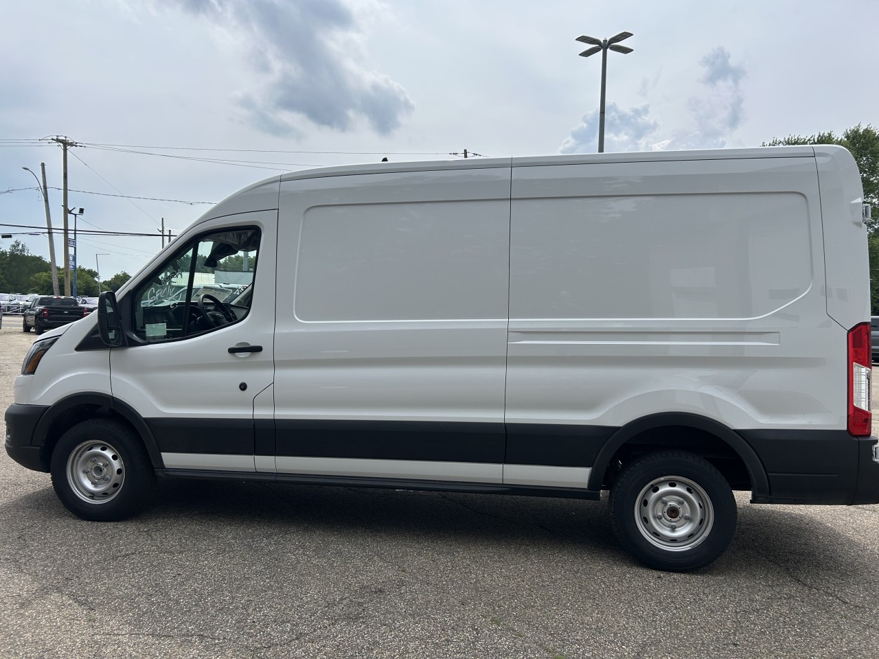 2025 Ford Transit fourgon utilitaire - Image 7