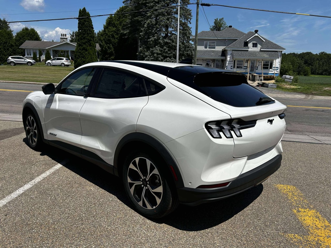 2024 Ford Mustang Mach-E - Image 4