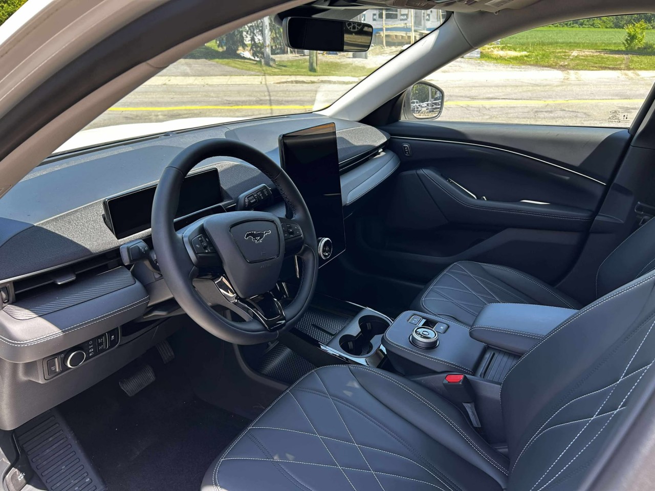 2024 Ford Mustang Mach-E - Image 10