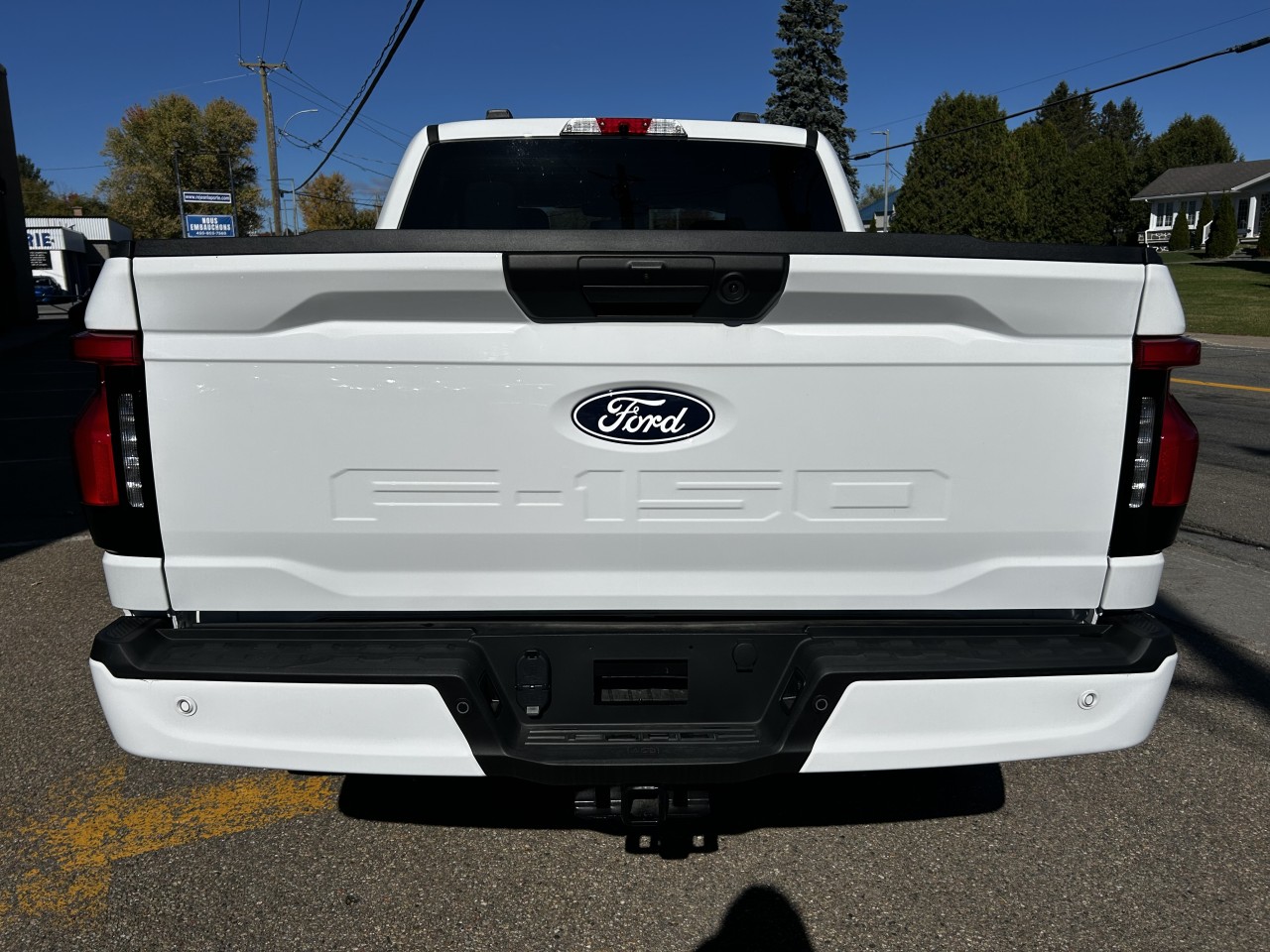 2025 Ford F-150 Lightning - Image 5