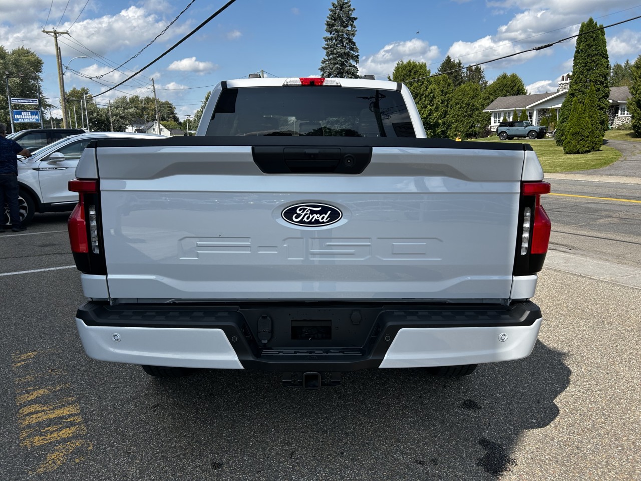 2025 Ford F-150 Lightning - Image 6