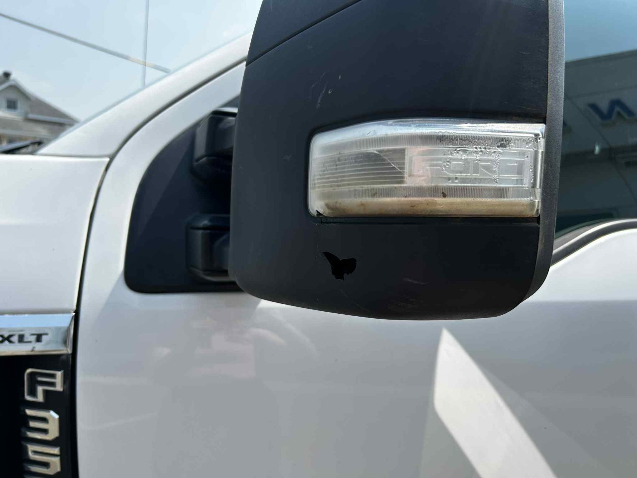 2020 Ford F-350 Super Duty - Image 11