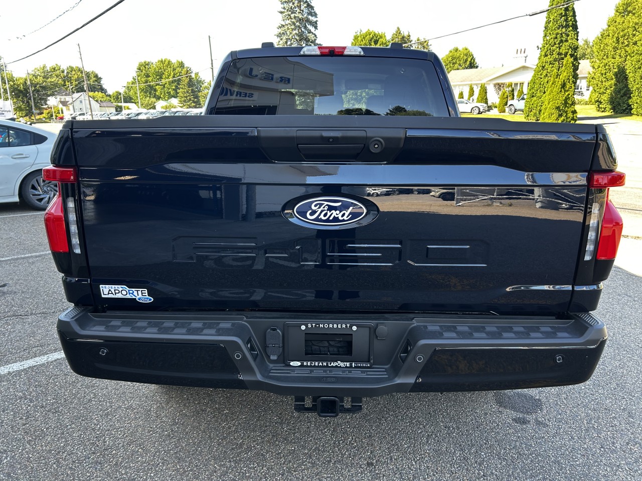 2025 Ford F-150 Lightning - Image 5