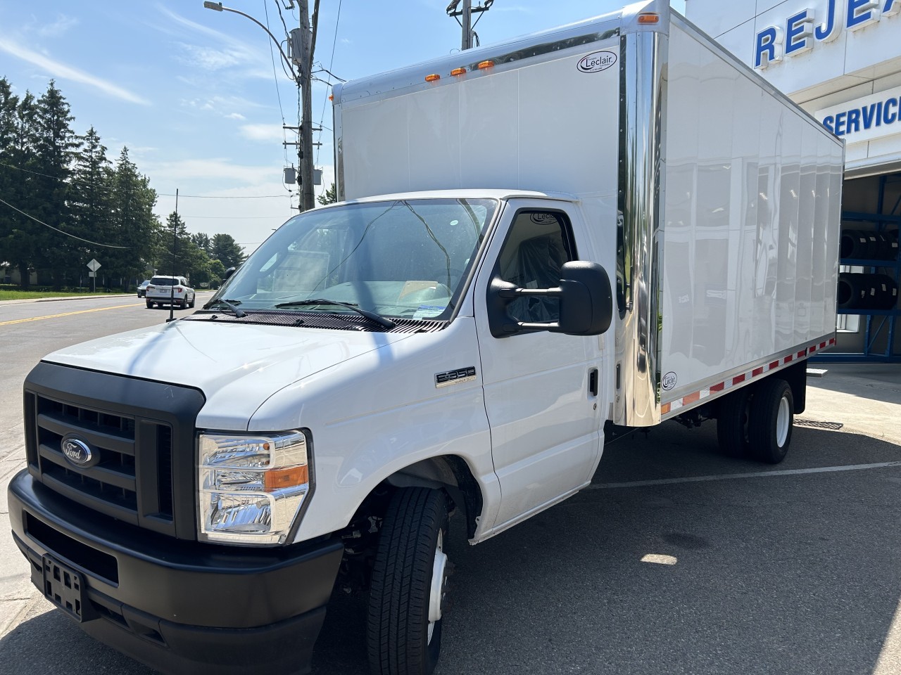 2024 Ford Série E tronqué - Image 9