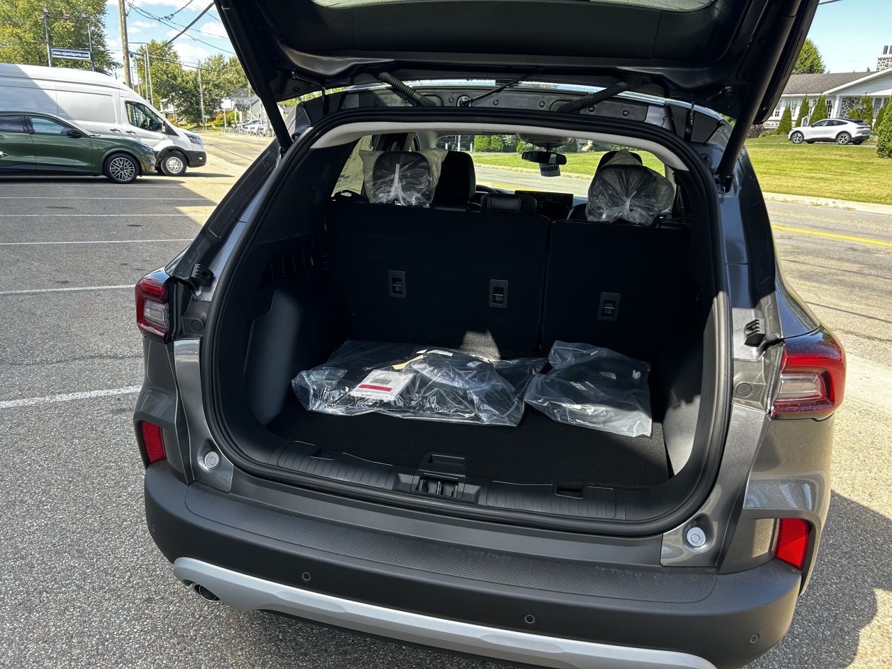 2025 Ford Escape - Image 7