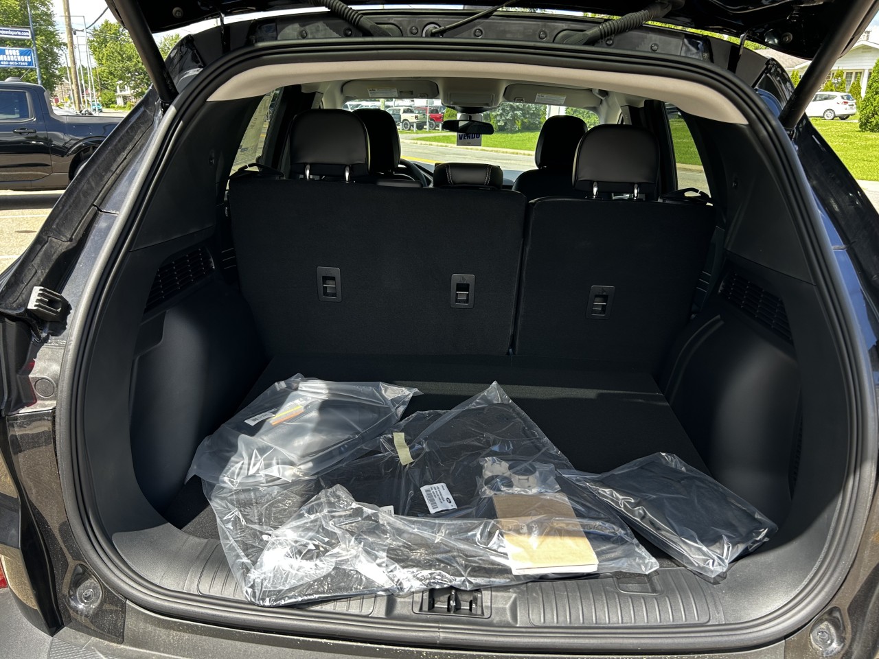 2025 Ford Escape - Image 6