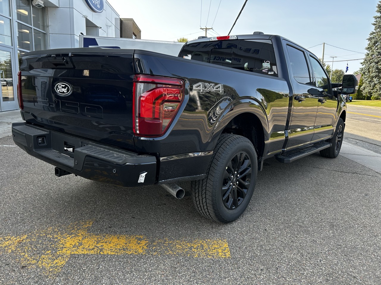 2025 Ford F-150 - Image 8