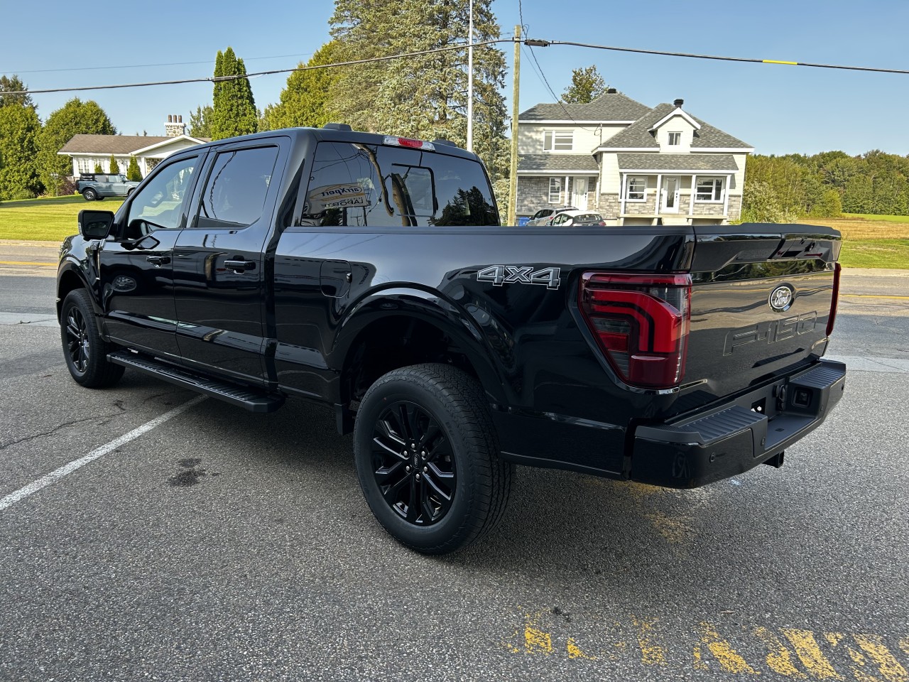 2025 Ford F-150 - Image 4