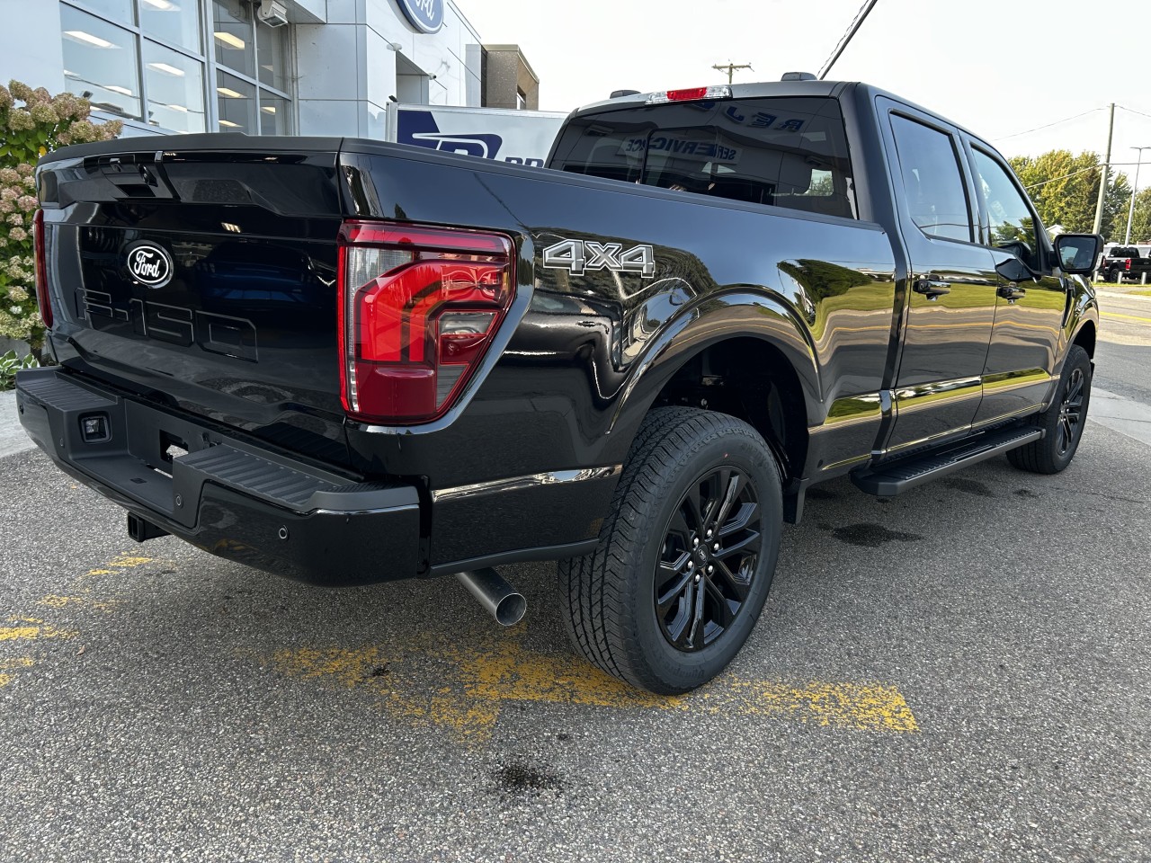 2025 Ford F-150 - Image 7