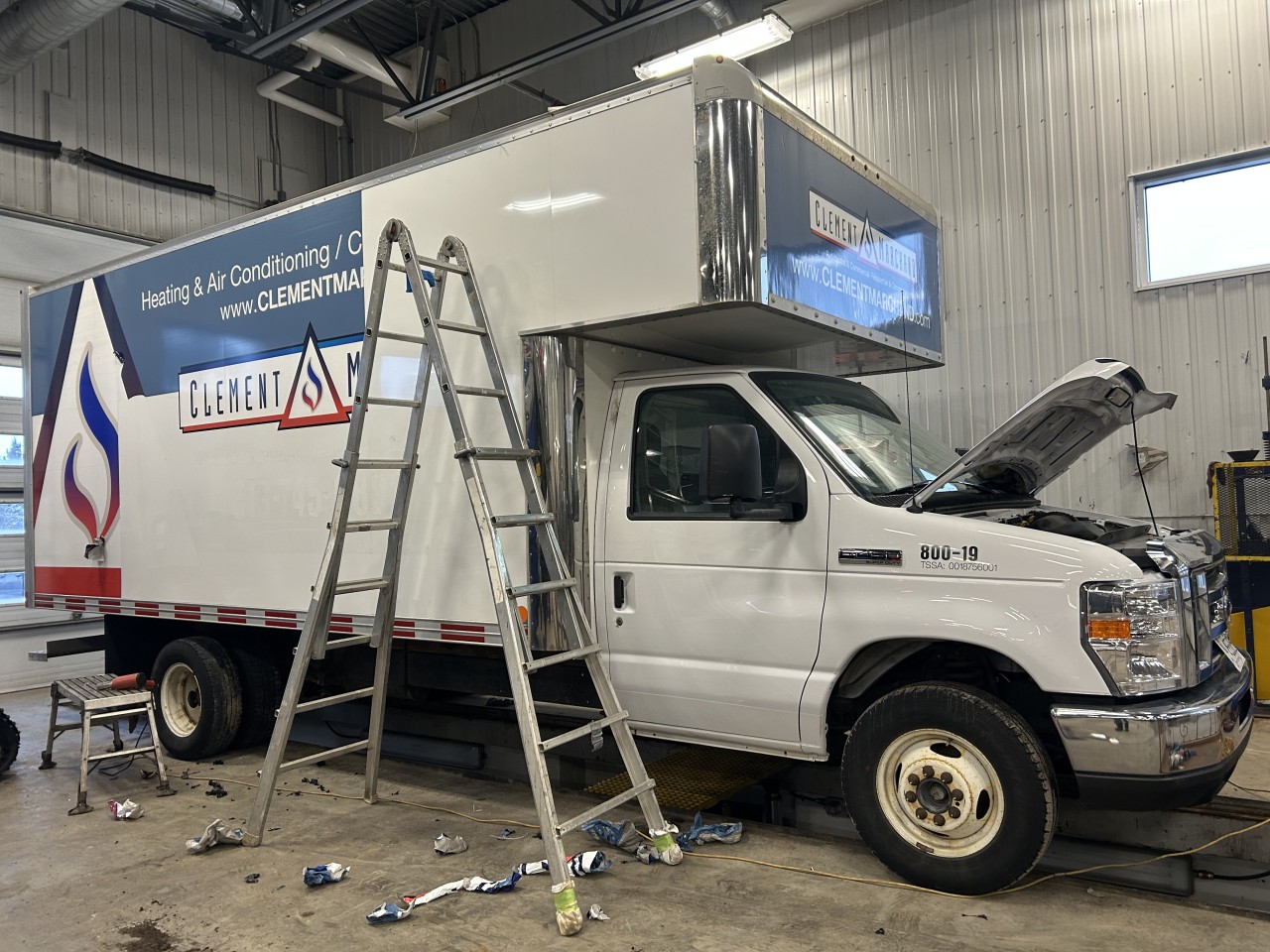 2019 Ford Série E tronqué - Image 11