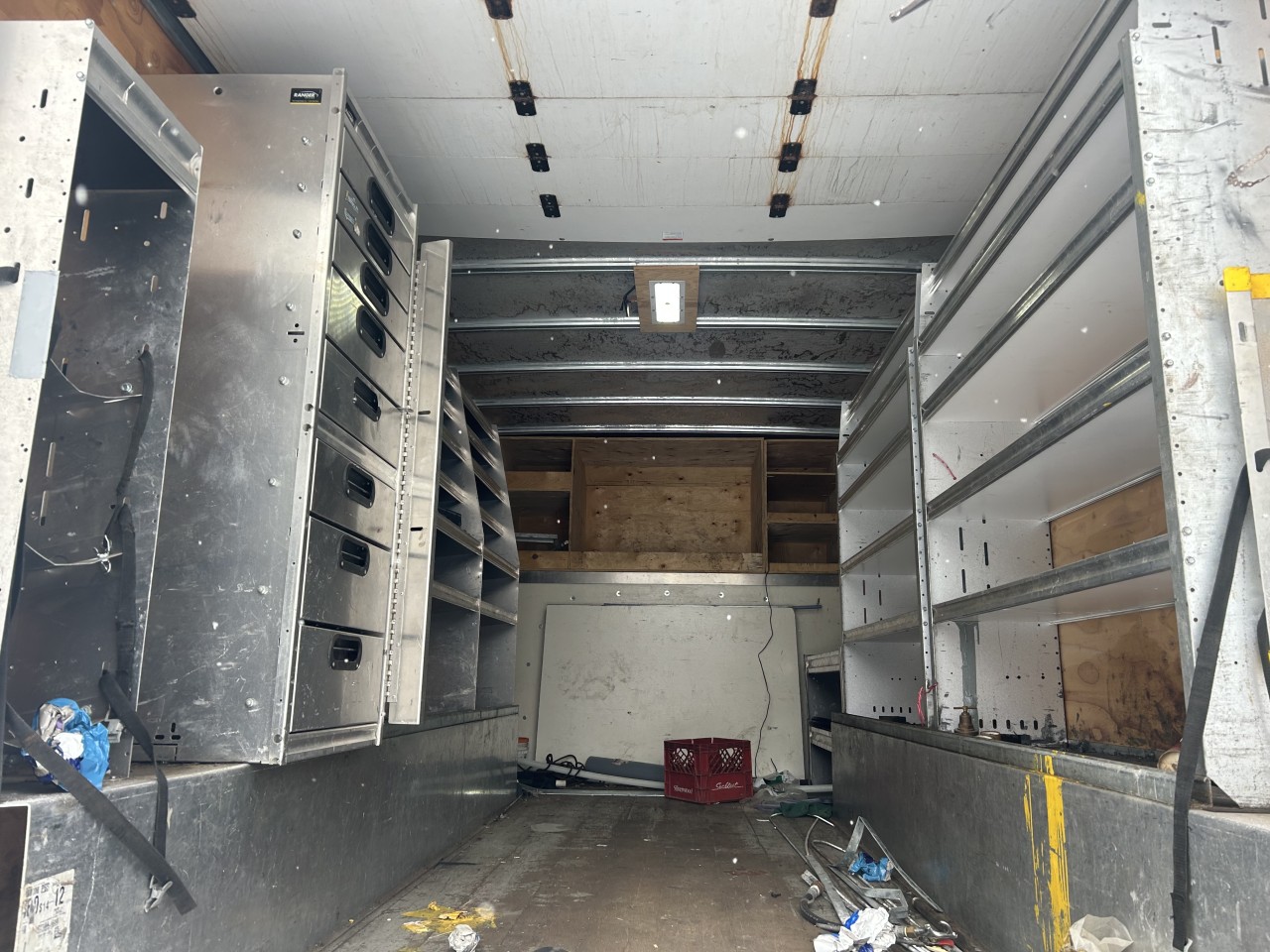 2018 Ford Série E tronqué - Image 11