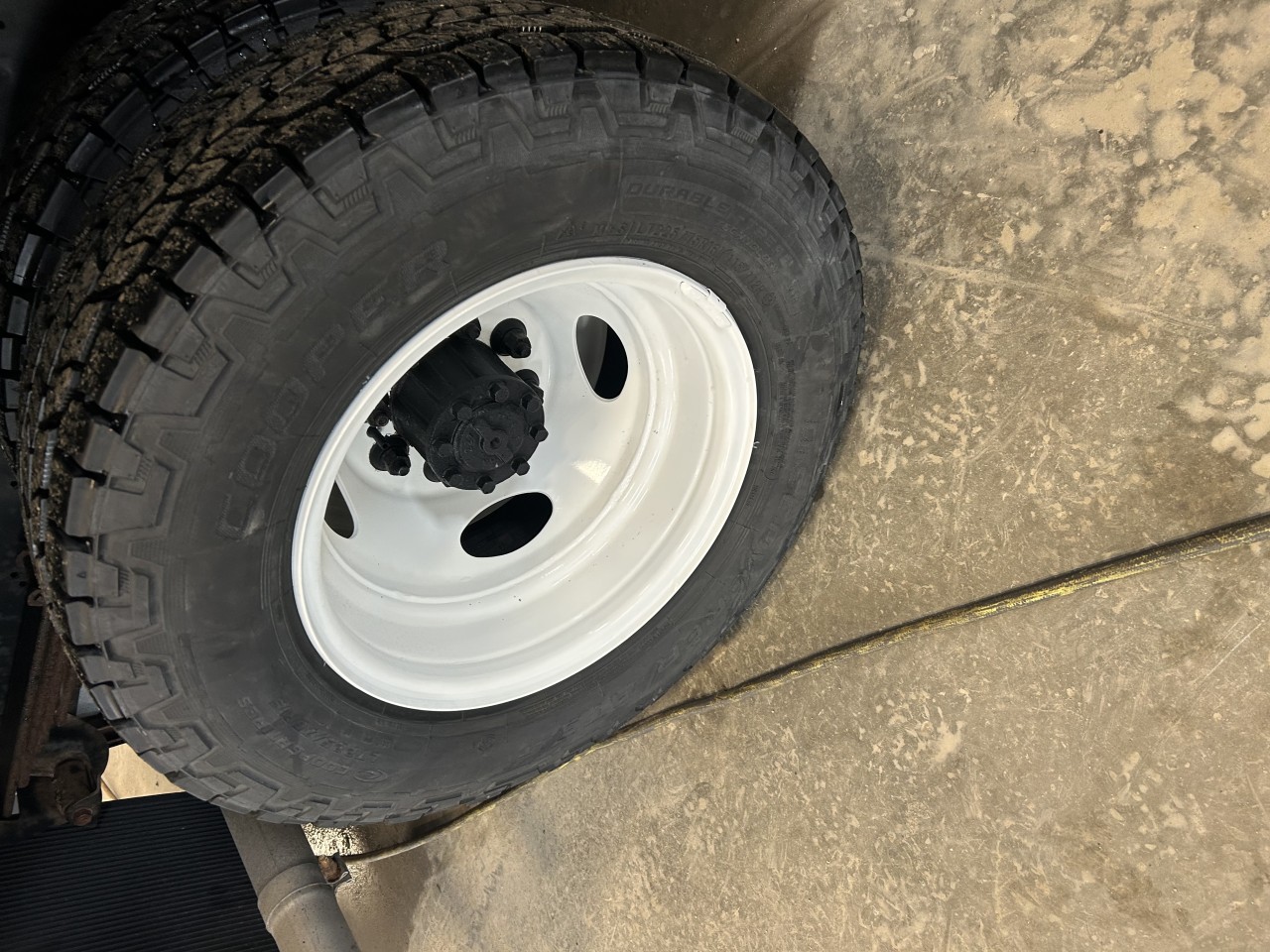 2018 Ford Série E tronqué - Image 14