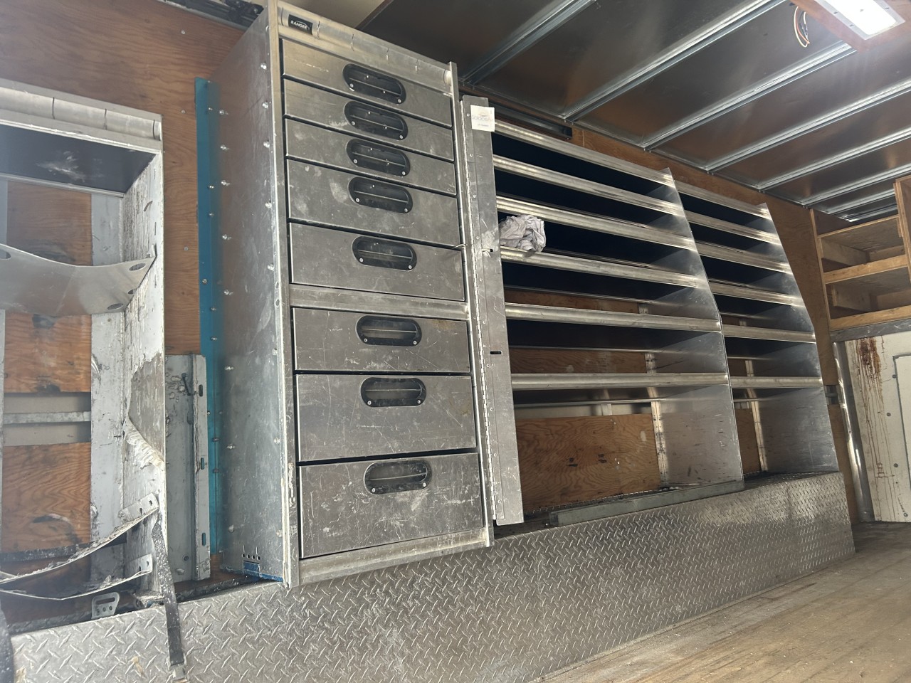 2017 Ford Econoline Commercial - Image 8