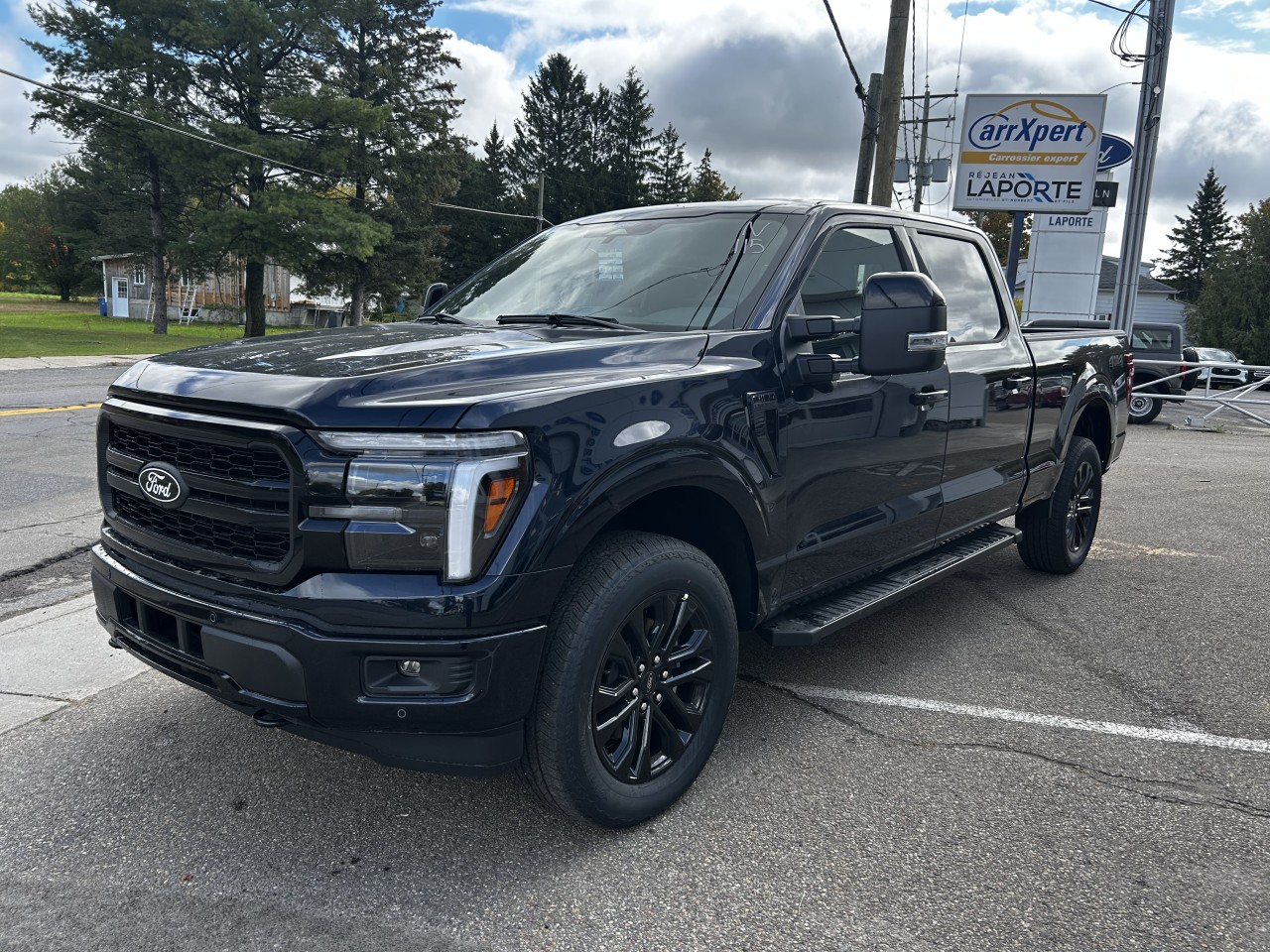 2025 Ford F-150 - Image 3