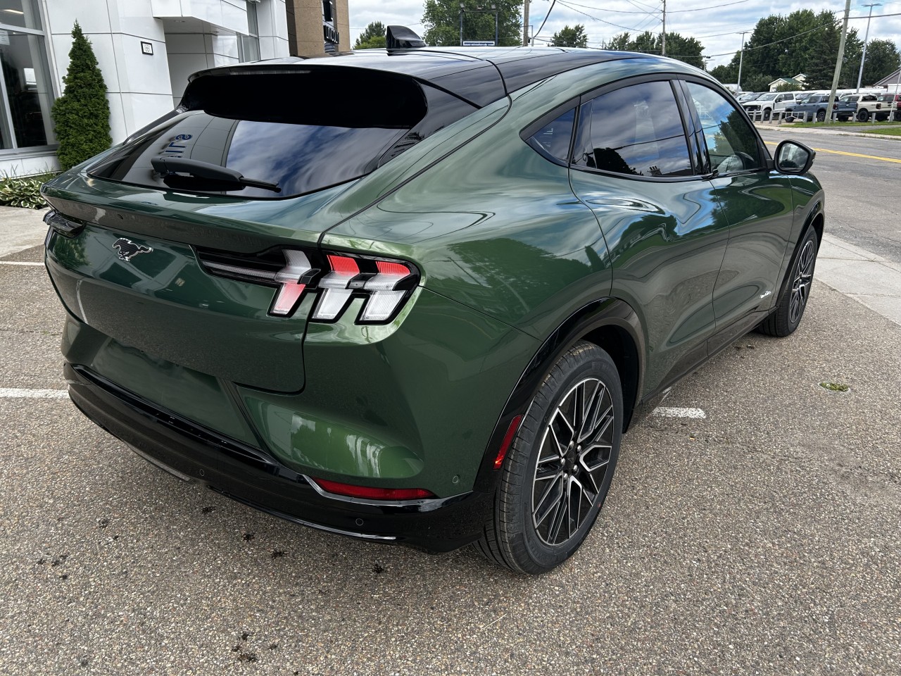 2024 Ford Mustang Mach-E - Image 7