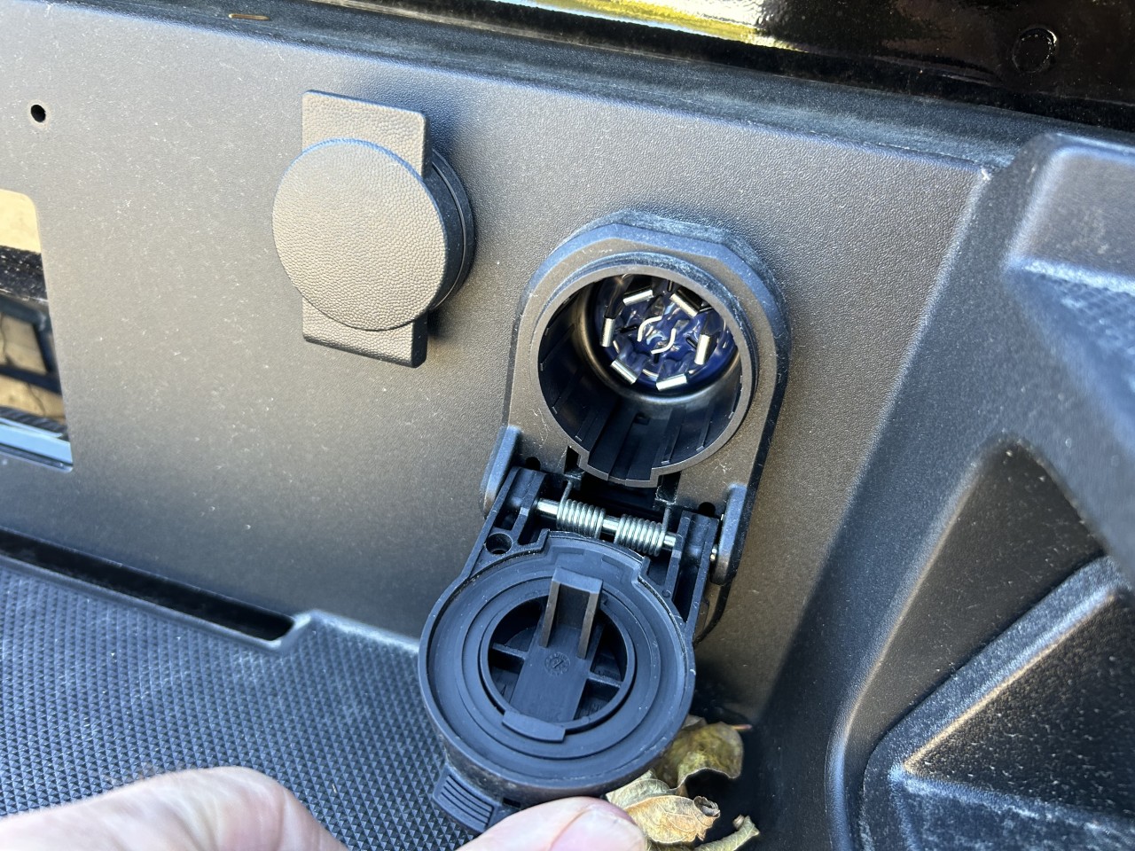 2025 Ford F-150 - Image 7