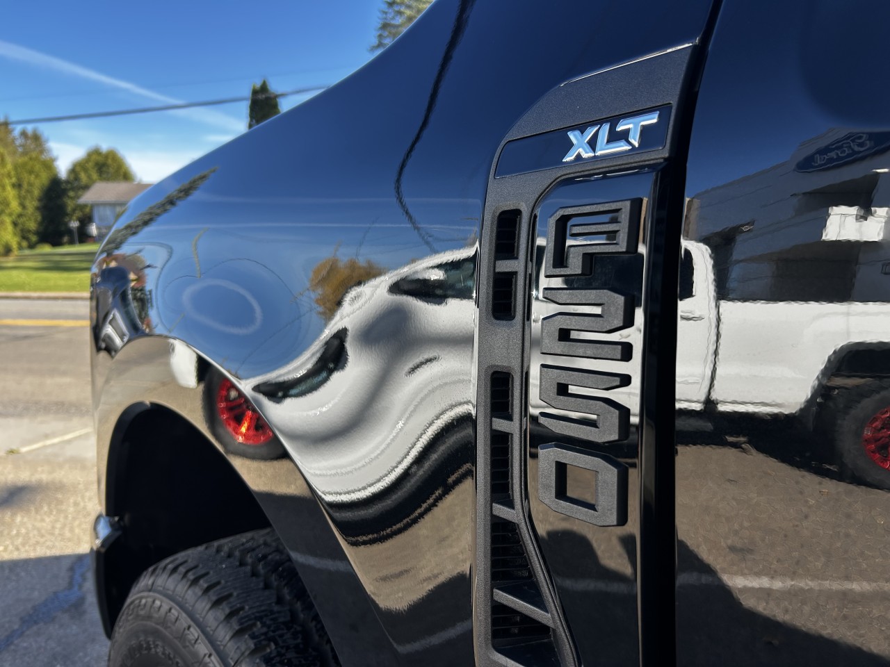 2026 Ford F-250 Super Duty - Image 9