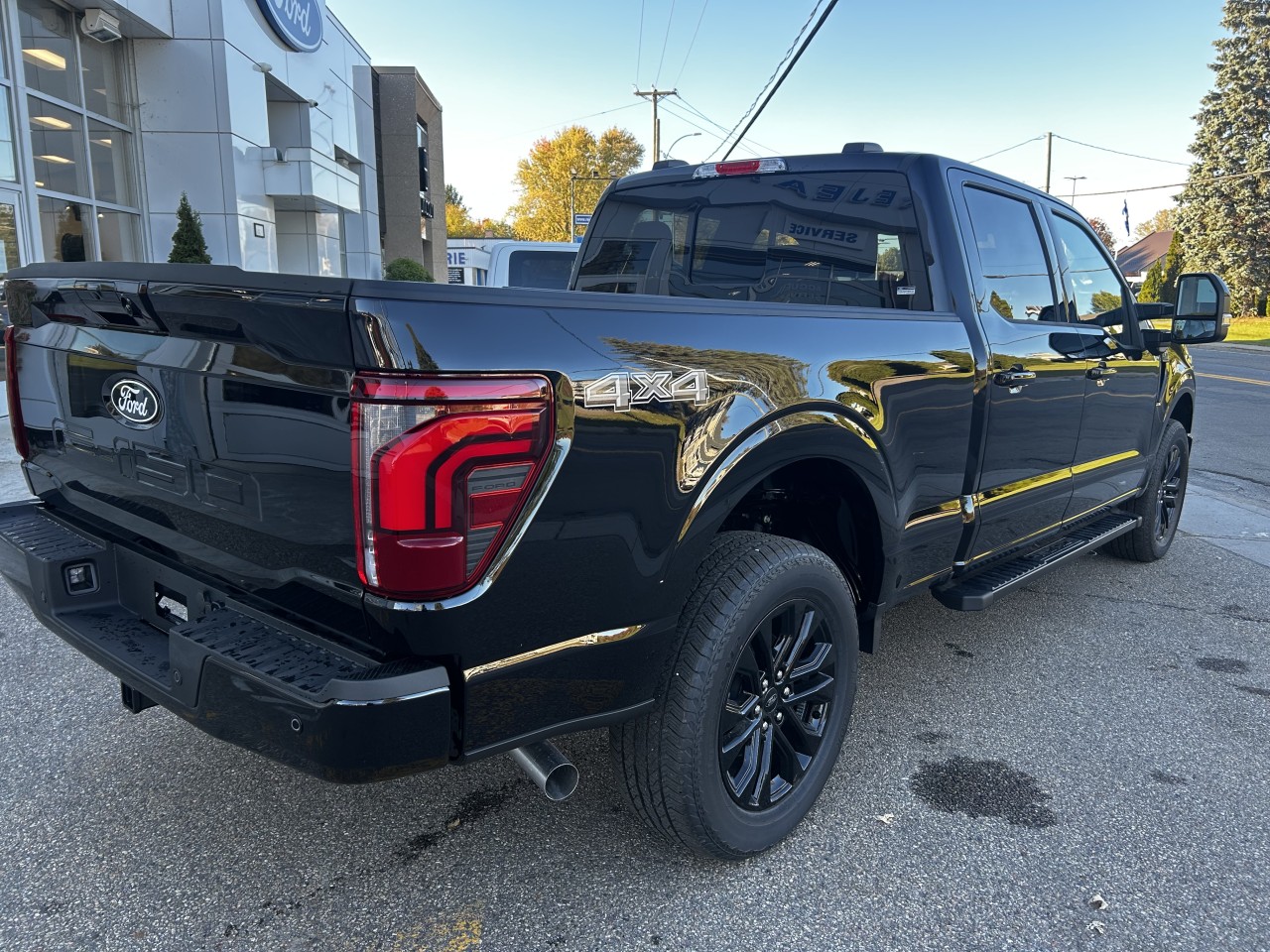 2025 Ford F-150 - Image 6