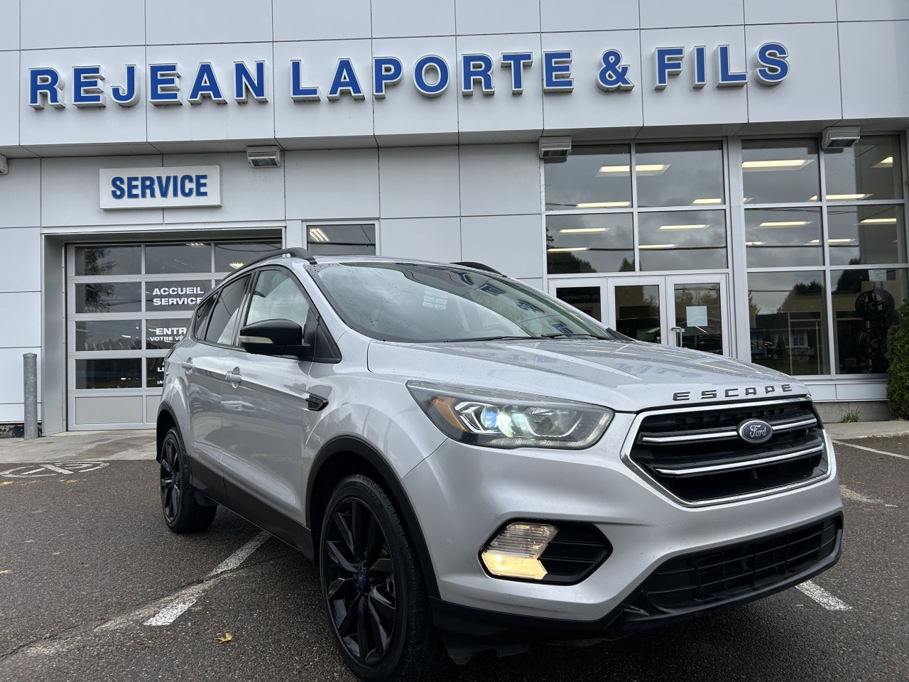 2017 Ford Escape - Image 2