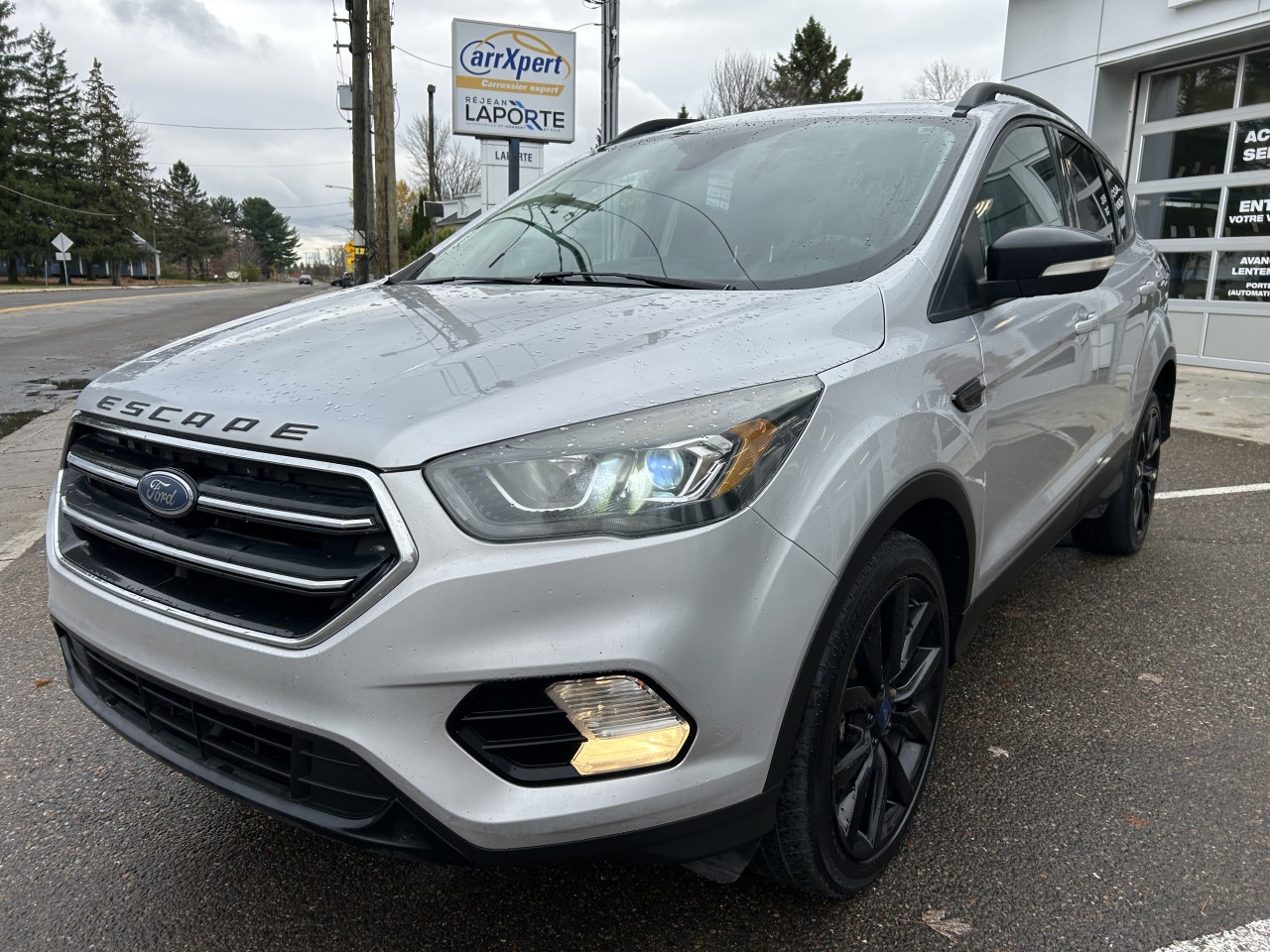 2017 Ford Escape - Image 9