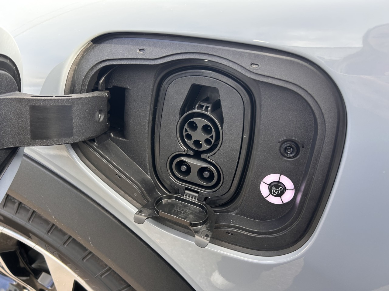 2025 Ford Mustang Mach-E - Image 7