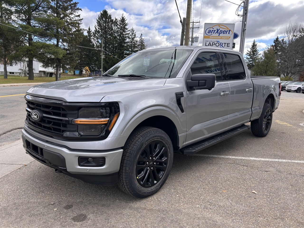 2025 Ford F-150 - Image 3