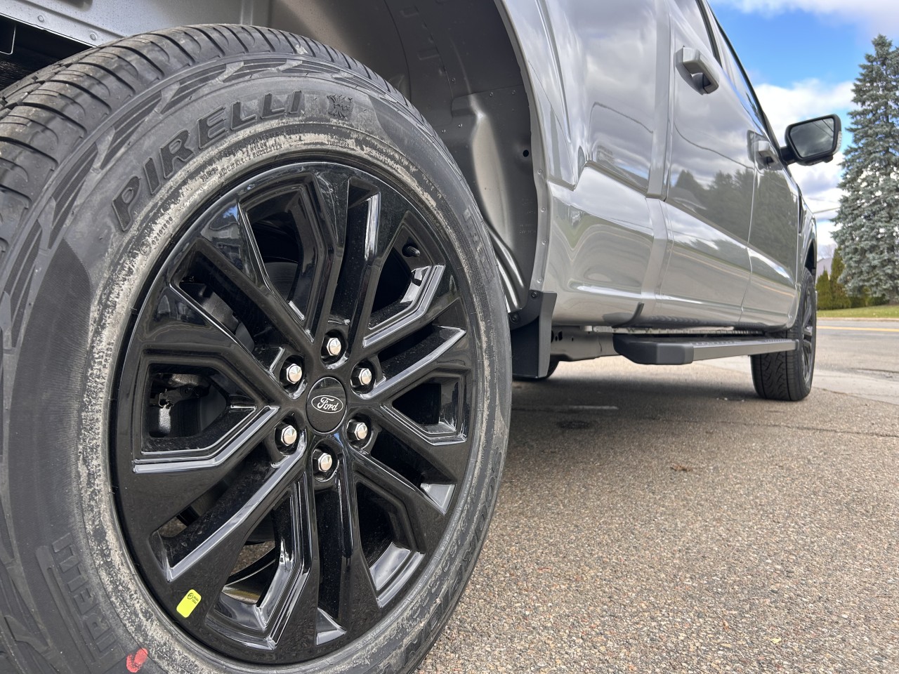 2025 Ford F-150 - Image 9