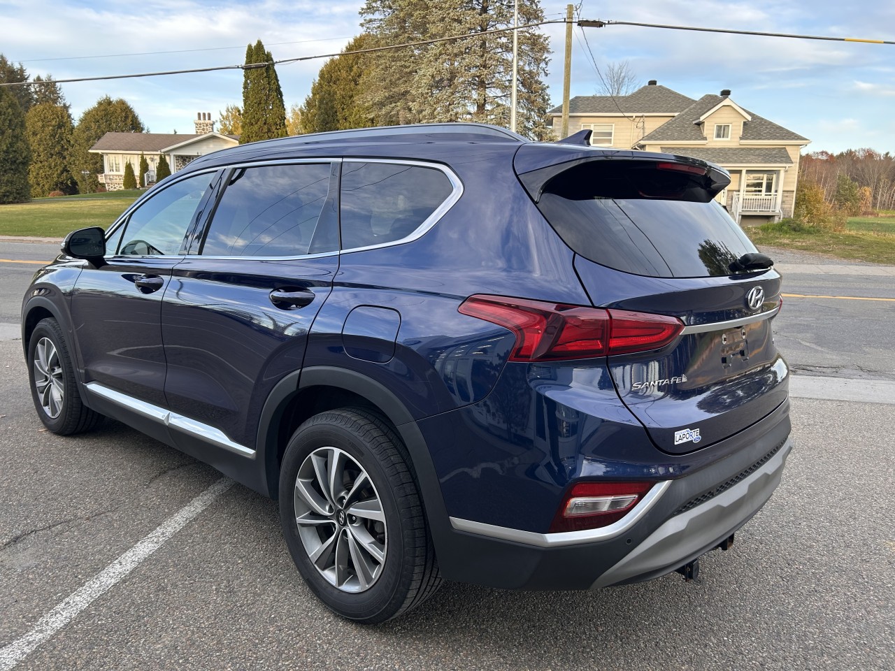 2020 Hyundai Santa Fe - Image 4