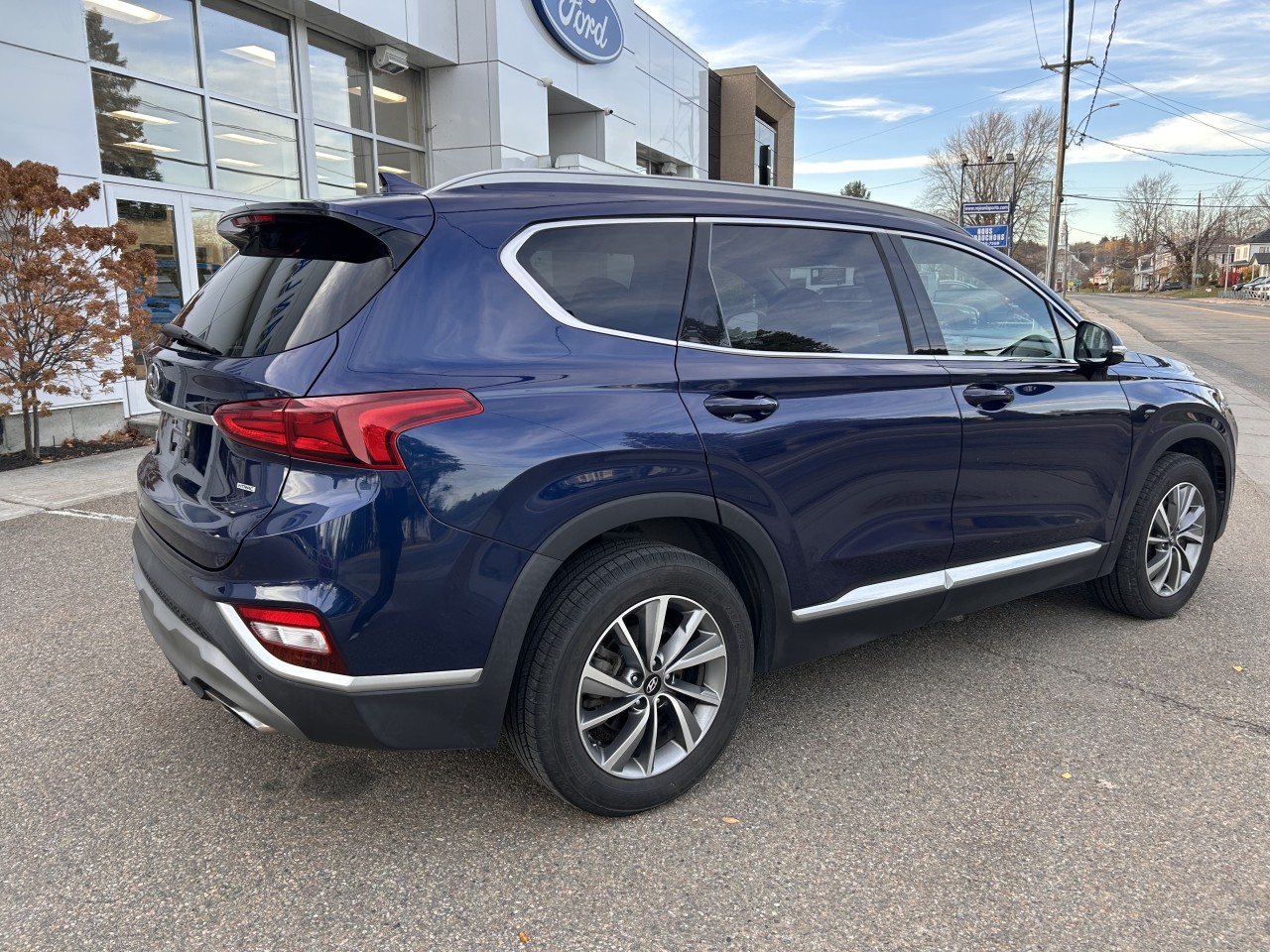 2020 Hyundai Santa Fe - Image 6