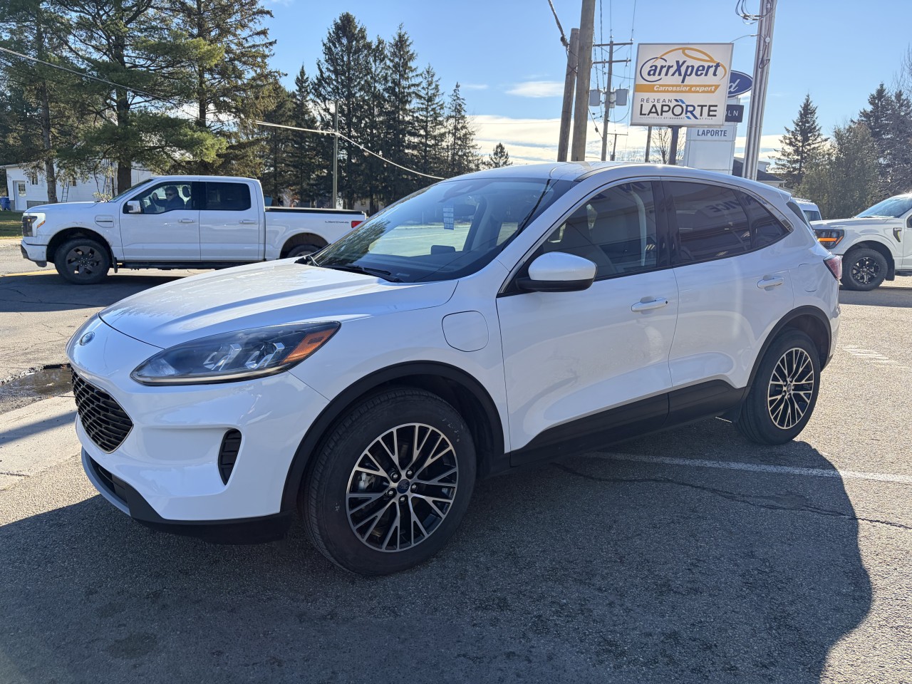 2021 Ford Escape - Image 3