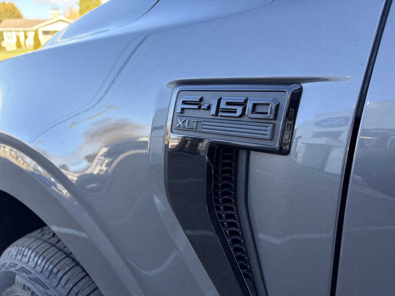 2025 Ford F-150 - Image 10