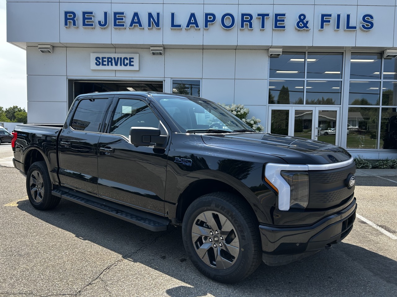 2025 Ford F-150 Lightning