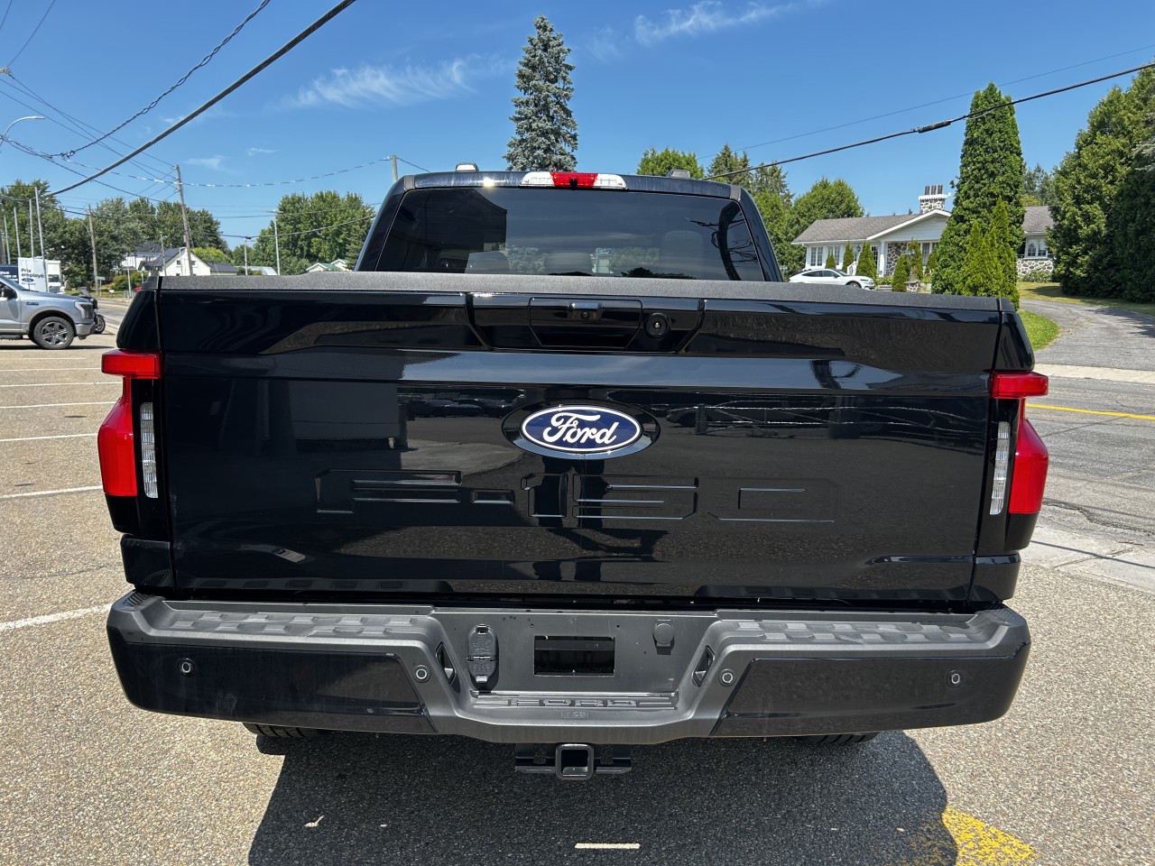 2025 Ford F-150 Lightning - Image 5