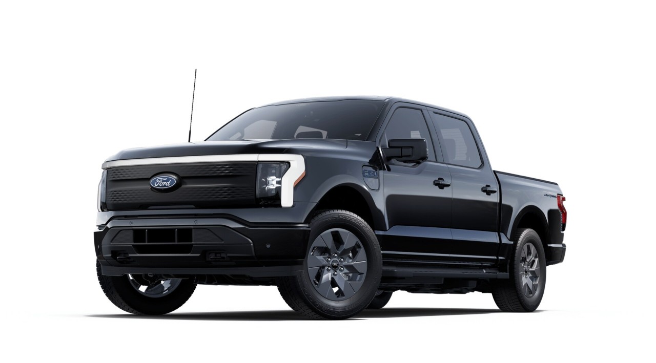 2025 Ford F-150 Lightning - Image 3