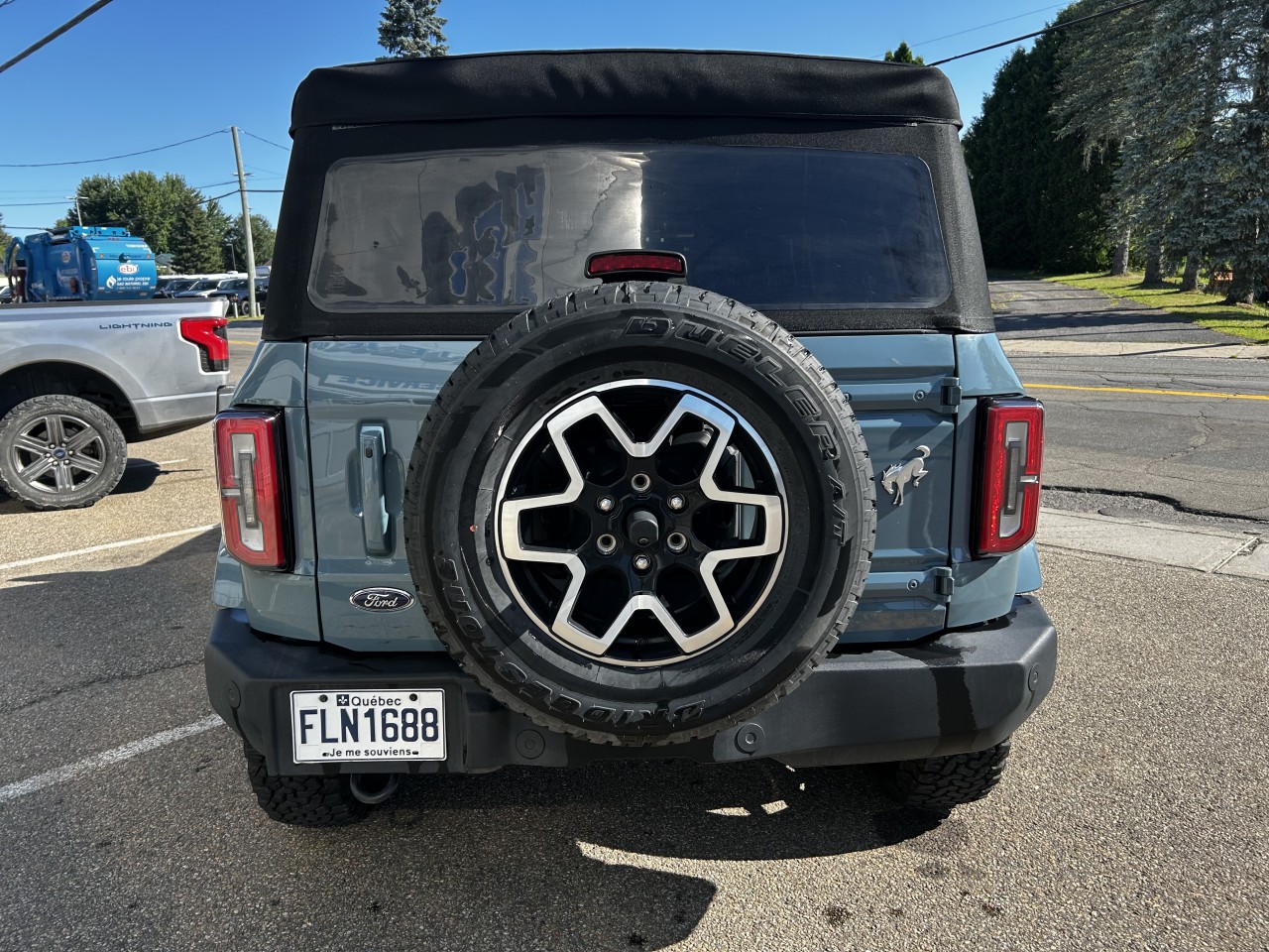 2022 Ford Bronco - Image 5