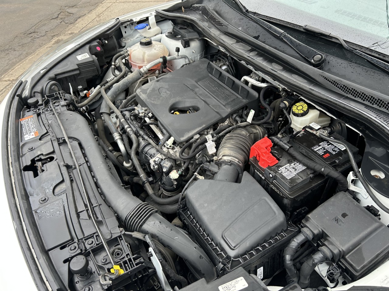 2020 Ford Escape - Image 15