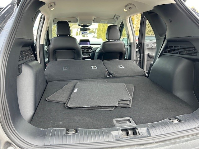 2022 Ford Escape - Image 6