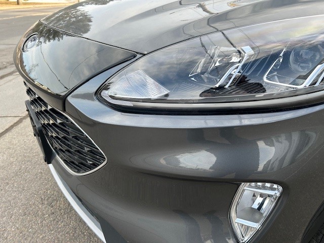 2022 Ford Escape - Image 11