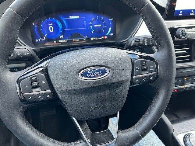 2022 Ford Escape - Image 18