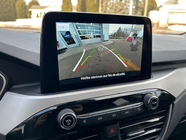 2022 Ford Escape - Image 20