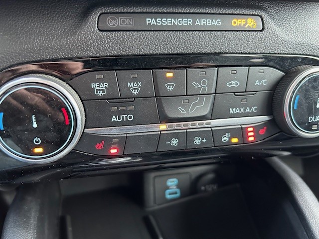 2022 Ford Escape - Image 21