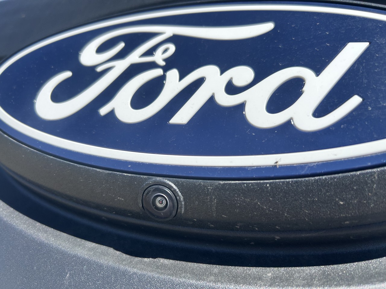 2025 Ford F-150 Lightning - Image 22