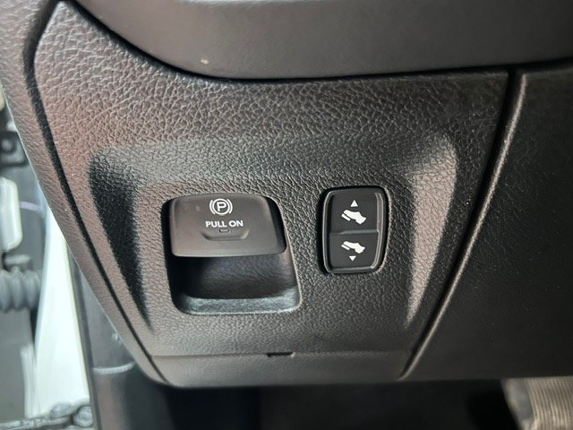 2020 Ram 1500 - Image 9