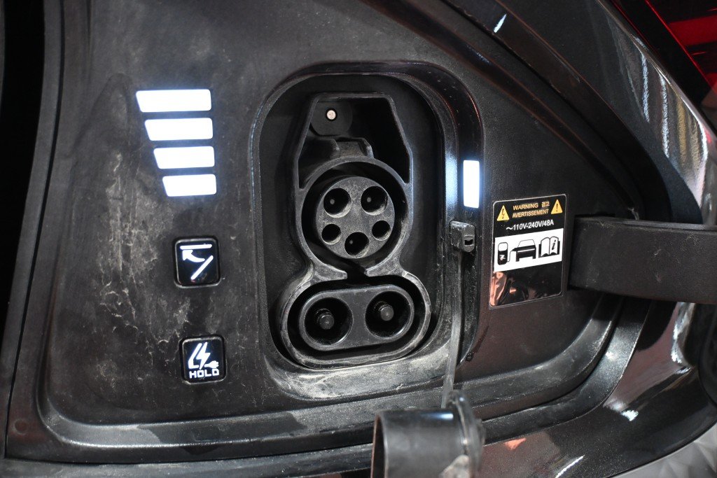 2024 Kia EV6 - Image 11