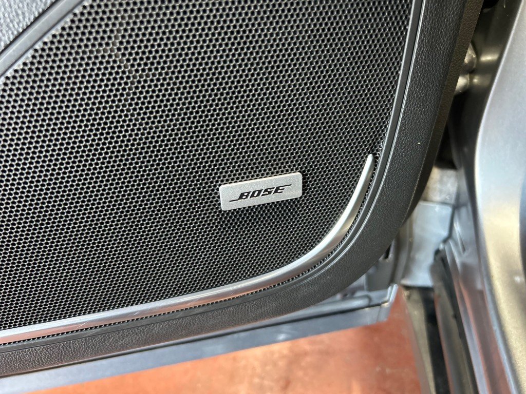 2019 Buick ENVISION - Image 10