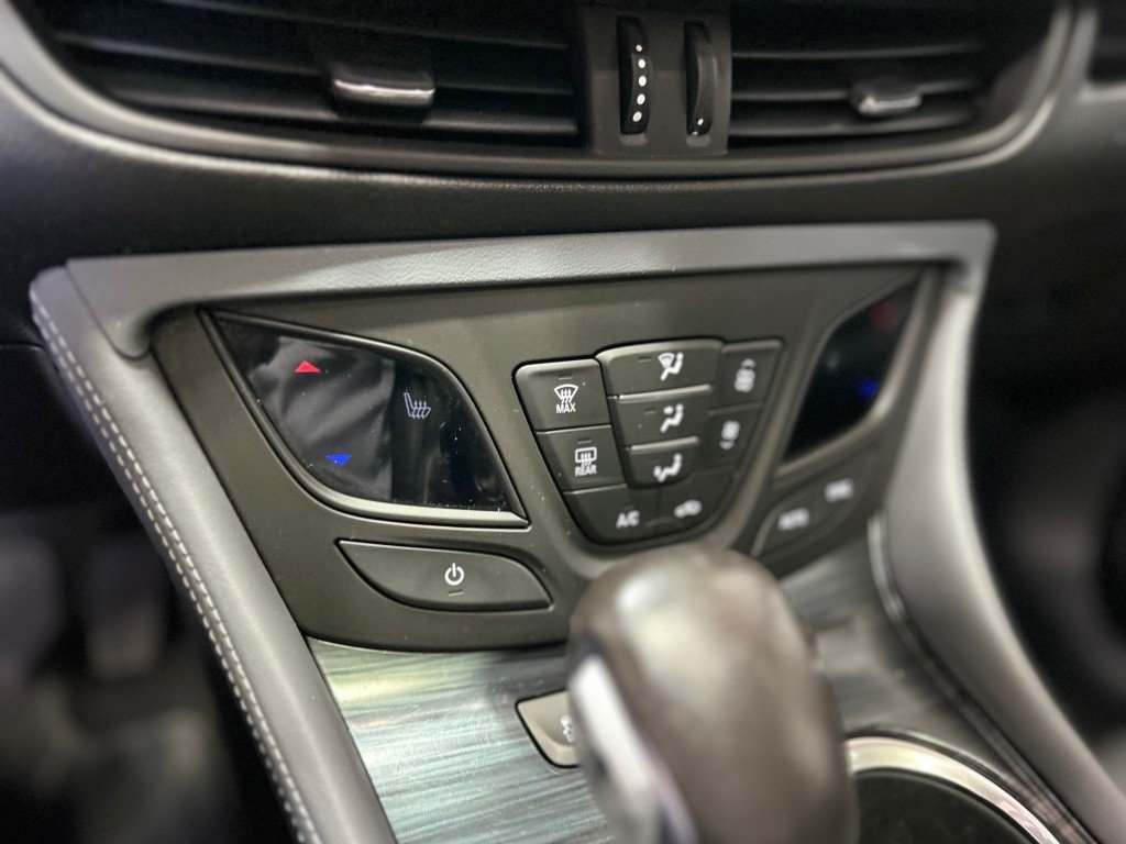 2019 Buick ENVISION - Image 13