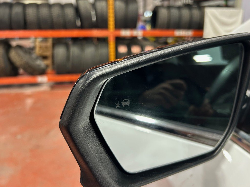 2021 Chevrolet Equinox - Image 10