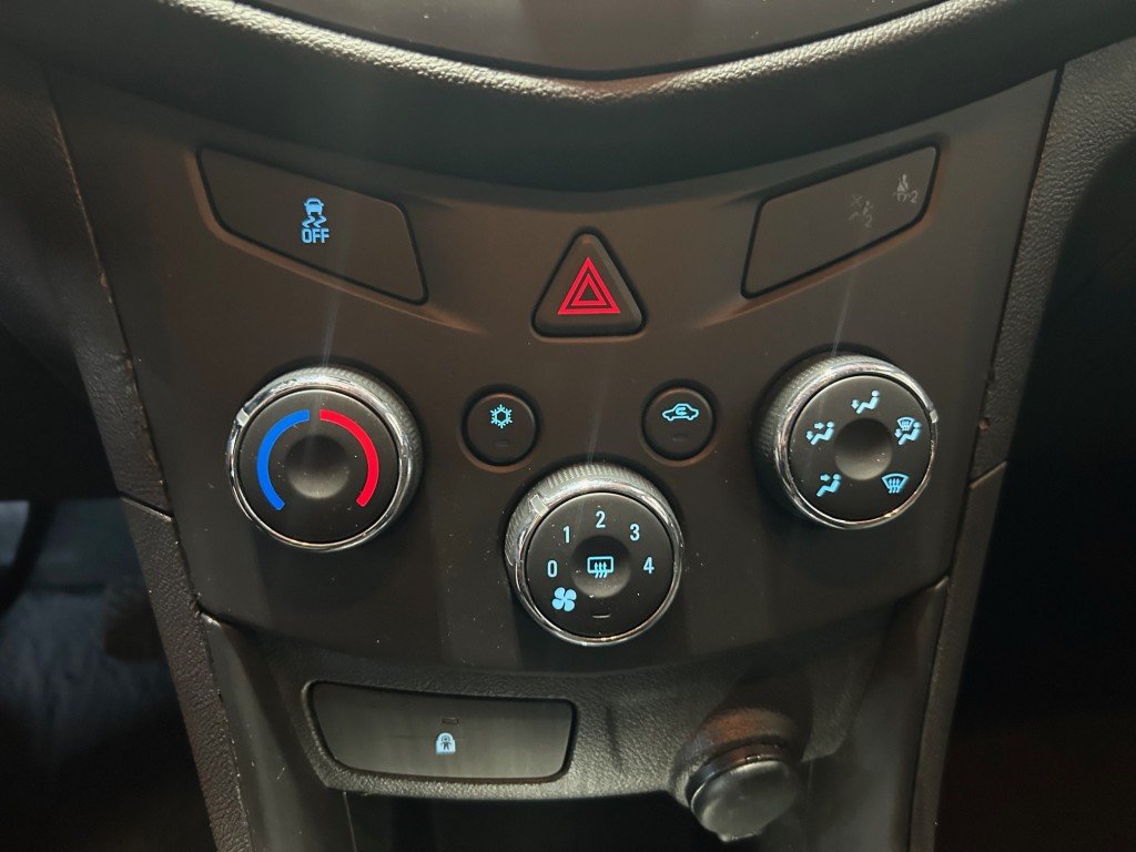 2014 Chevrolet Trax - Image 11