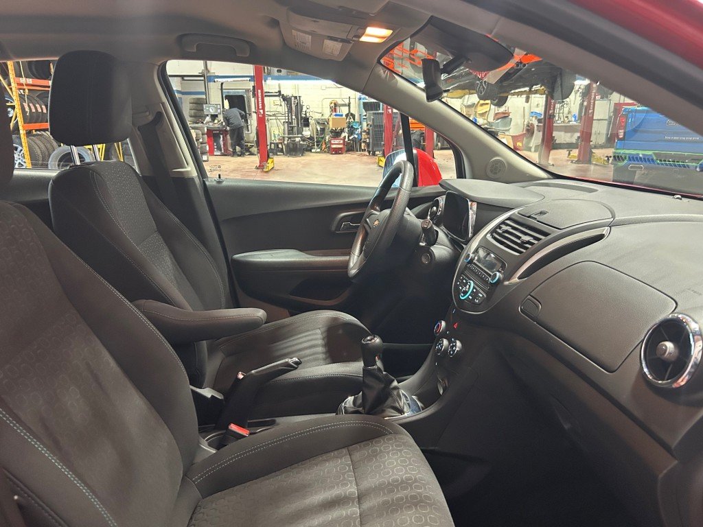 2014 Chevrolet Trax - Image 14