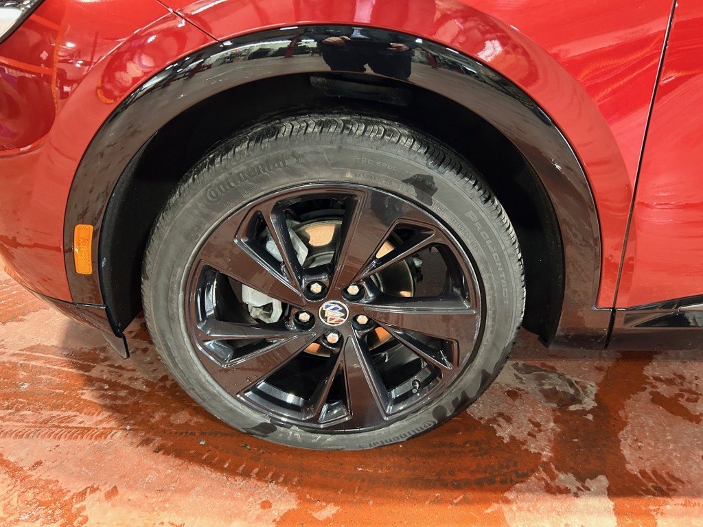 2023 Buick ENVISION - Image 3